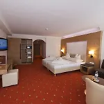 Enzian Hochsoelden Superior 4*