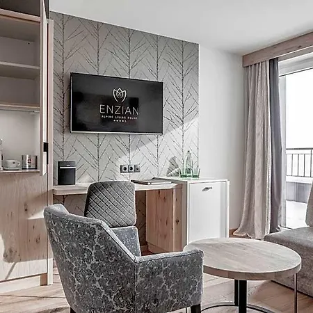 Enzian Hochsoelden Superior 4*