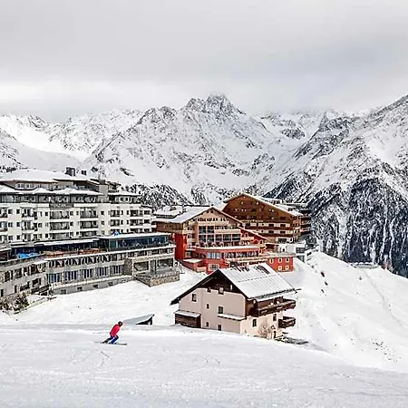 Enzian Hochsoelden Superior 4* Sölden