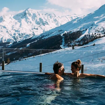 Enzian Hochsoelden Superior Отель Зёльден