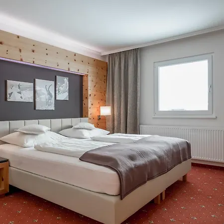 Otel Enzian Hochsoelden Superior 4*