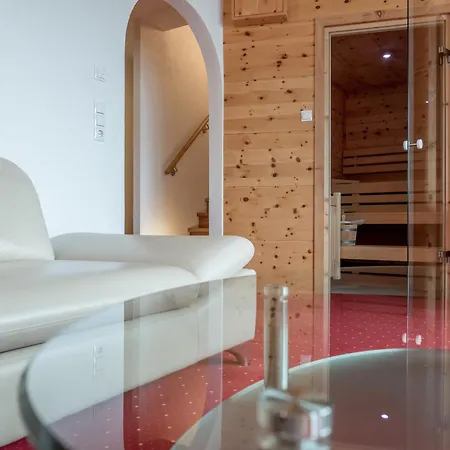 Hotel Enzian Hochsoelden Superior 4*